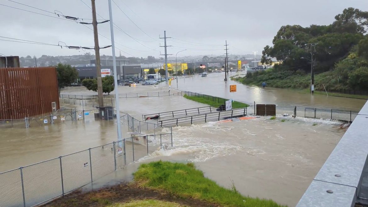 New Zealand Calculates Cost of Flooding in Auckland, More Heavy Rains Expected
